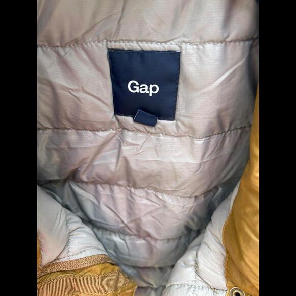 Gap Men's Medium Lightweight Pull Zip Puffers Outdoor Tan Golden Vest Jacket - Picture 3 of 5